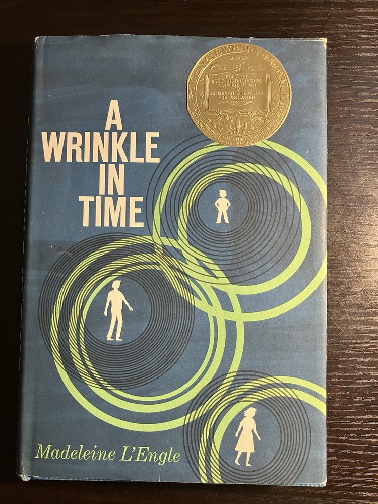 A Wrinkle In Time Madeline L’Engle ⓒ 1962 Thirty-fifth Printing 1976 HC/ DJ