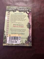 Tigres Al Anochecer by Sal Murdocca, Marcela Brovelli and Mary Pope Osborne