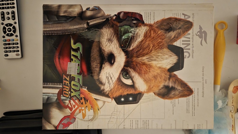 Star Fox Zero: Collector’s Edition Strategy Guide Hardcover