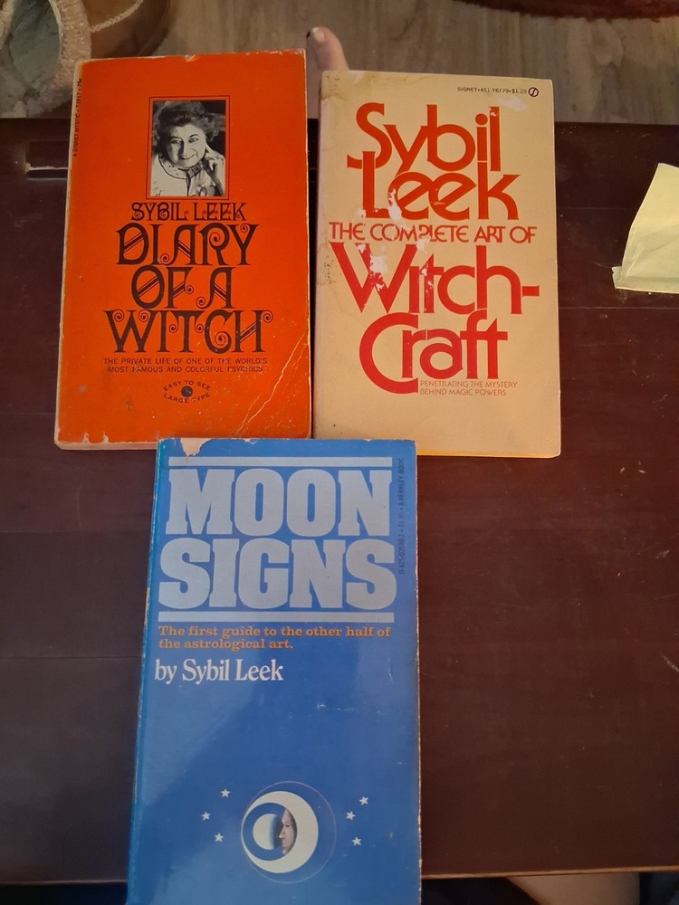 sybil leek books Lot Including Witch Craft, diary of A WITCH & Moon Signs