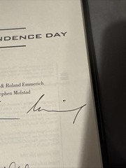 [SIGNED + COA] Indepdence Day | Slipcase (1996) Lmtd Ed 184/500 *NM – 9.4*