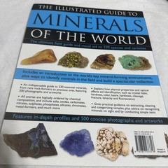 LIKE NEW, Book, The Illustrated Guide to Minerals of The World Field Guide ,2010