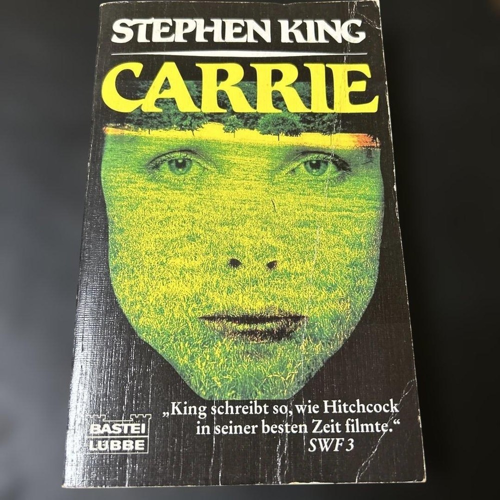 Carrie Stephen King 237 pages German Paperback Translation