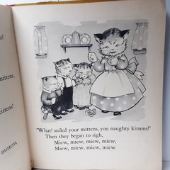Vintage THREE FAMOUS STORIES Three Little Kittens Three Bears Three Pigs 1941