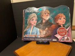 1 Disney Frozen II Large activity pad :Bendon Inc