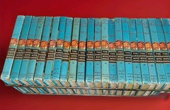 Vintage 1960s–1970s Hardy Boys Books Lot of 43 Grosset & Dunlap Blue Spine