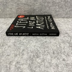 Steal Like an Artist by Austin Kleon [2012 First Printing Paperback -Like New]
