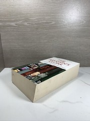 The Assassin’s Cloak by Taylor, Alan (Paperback)