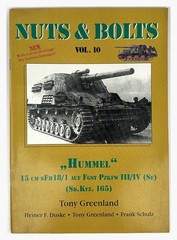 Nuts & Bolts Vol. 10: „Hummel” 15 Cm sFH18/1 Auf by Tony Greenland