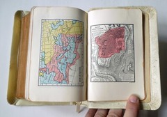 Holy Bible (King James Version) – vintage sc, The National Bible Press