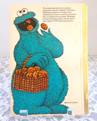 1982 Golden Boardbook CTW Sesame Street „Cookie Monster’s Good Time To Eat!’