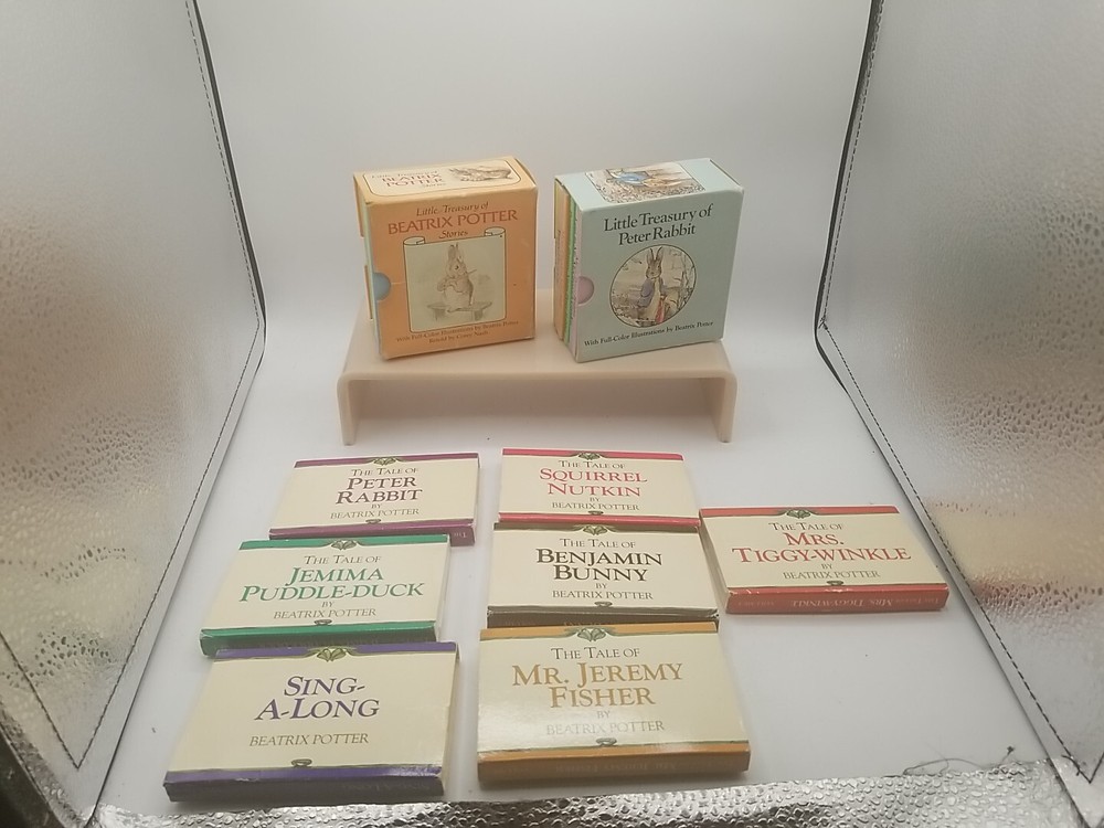 2 Vintage Box Sets “LITTLE TREASURY BEATRIX POTTER STORIES” Books & Cassettes
