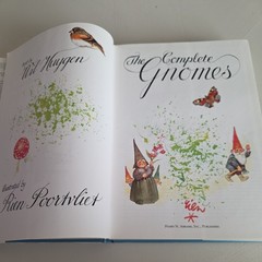Vintage The Complete Gnomes Wil Huygen Rien Poortvliet HC Blue Abrams USA RARE