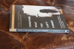 Lysa TerKeurst Forgiving What You Can’t Forget Study Guide PB + Streaming Video