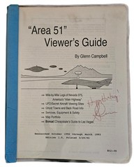 Area 51 Viewer’s Guide By Glenn Campbell Edition 1.0 Printed 3/29/93 SIGNED USED