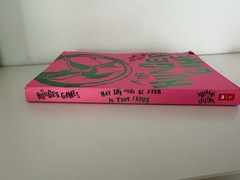 Hunger Games Trilogy: Propaganda Edition Suzanne Collins Neon Scholastic *READ*