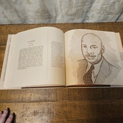 1976 Footprints Across The Pages of Tennessee History 24 Famous People HC