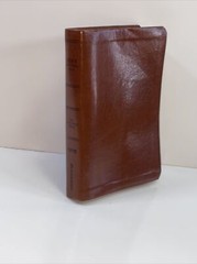 NIV Men’s Devotional Bible PREMIUM BONDED LEATHER ZONDERVAN