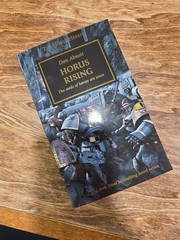 Horus Rising by Dan Abnett (2018, Trade Paperback)