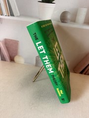 Let Them Theory : A Life-Changing Tool That Millions of People Can’t Stop HC