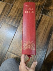 The Family Holy Bible Hawthorn 1966 Red Hardcover Pope John XXIII