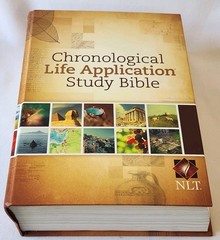 NLT Chronological Life Application Study Bible – Hardcover – tyndale