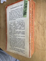 Autobiography of A Yogi by Paramahansa Yogananda Rare VTG 1972 Paperback Book