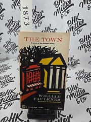 The Town by William Faulkner Paperback Vintage Classic Novel Snopes Trilogy