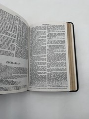 VTG The Catholic Living Bible Red Letter 1976 Leather 9th Print Tyndale 2363-2