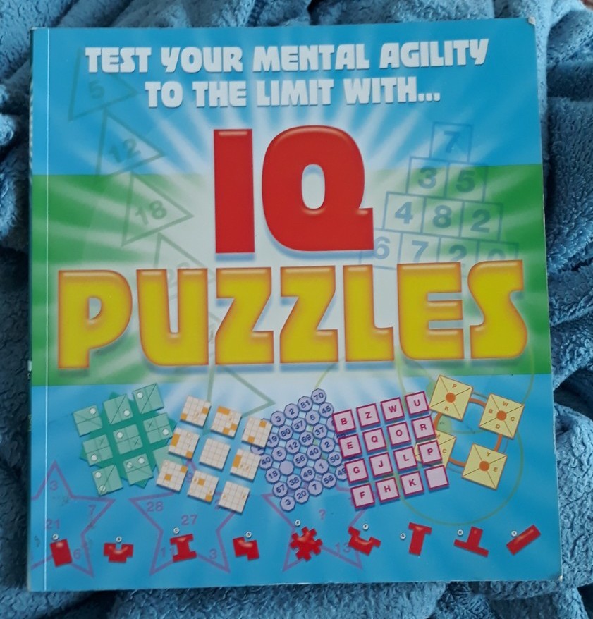 IQ Puzzles, Capella, Arcturus Publishing Limited, 2008, Excellent Condition
