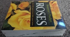 BOTANICAS POCKET ROSES (BOTANICA’S POCKETS) By Susan Page New/Sealed