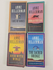 Lot 20 Tony/Anne Hillerman ~ 8 Hardcover & 12 Paperback ~ 18 Leaphorn/Chee 1sts