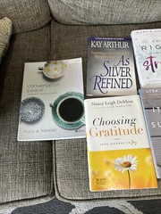 Women’s Ministry Book Lot Of 7 Books. Kay Arthur Nancy Demos Mary Kassian