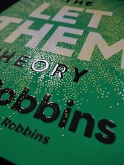 THE LET THEM THEORY Mel Robbins 1st Edition Hardcover Book Self Help Feel Great