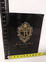 UP TO 90% OFF RARE Jonas Brothers 2008 Signed Book Tour 13 x 9.5 Magazine Photos