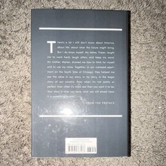 Crown Publishing Group Becoming by Michelle Obama Hardcover Memoir 2018