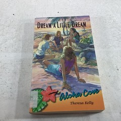 Aloha Cove Lot of 6 (1-4 & 6-7) by Theresa Kelly Christian YA Trade PB VG