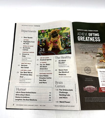 Reader’s Digest LARGE Print Magazine Holiday Magic (December 2025 Issue)
