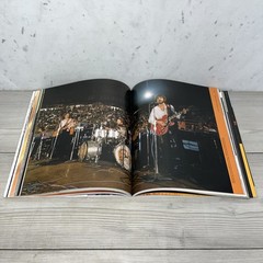 The Ultimate Illustrated History Clapton! By Chris Welch, 2011