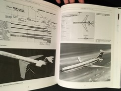 VICKERS VC10 by Lance Cole Aircraft Airplane Pictorial History LikeNew LN HC/DJ