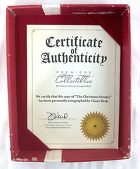 Autographed „THE CHRISTMAS SWEATER” GLENN BECK 2008 PADDED BOX First Edition