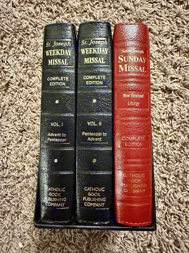 St. Joseph Missals: Complete Gift Box 3-Volume Set Sunday & Weekday Missal