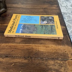 Medicinal Plants of the Mountain West by Michael Moore 1979 (PB)