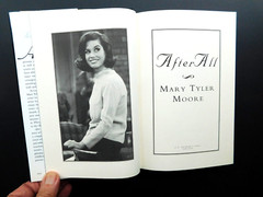 MARY TYLER MOORE 1995 memoir unread autobiography AFTER ALL 332 PAGES Mint cond