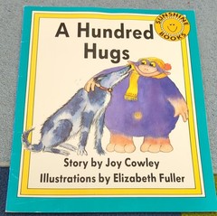 A Hundred Hugs by Joy Cowley, Illustrated by Elizabeth Fuller, Paperback