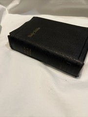 Vintage The Holy Bible The National Bible Press KJV Self-Pronouncing 1940