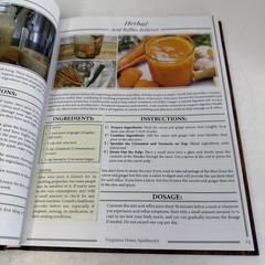 Forgotten Home Apothecary: 250 Powerful Remedies at Your Fingertips 2024 HC