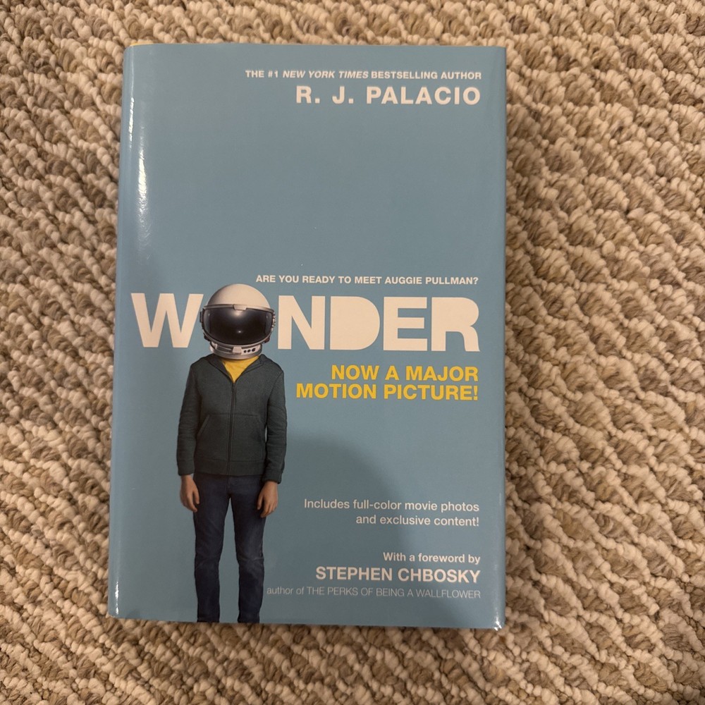 Wonder Movie Tie-In Edition by R. J. Palacio (2017, Hardcover)
