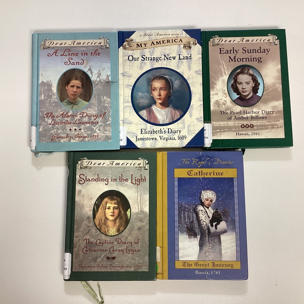 Dear America Royal Diaries 5 Book Lot HC