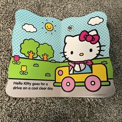 Here Comes Hello Kitty Board Book Pre-K 3-5 Years by Bendon Inc – San Rio 8”x5”